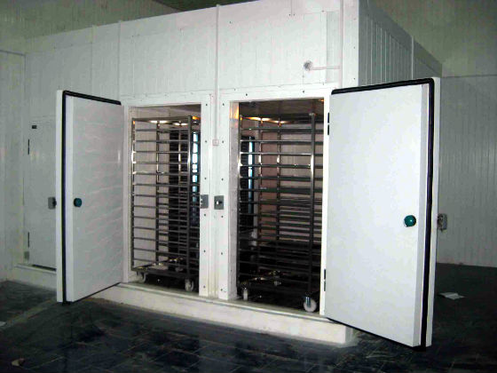 Ремонт промышленных холодильников в Волоколамске с выездом | Вызов мастера по холодильникам на дом